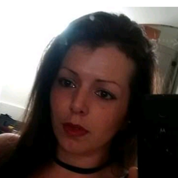 Meet your Posher, Cassy - Picture 1 of 1